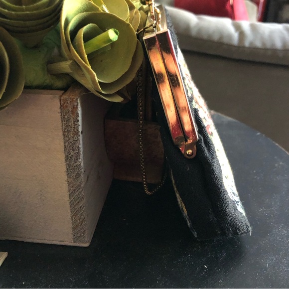 🥳HP Vintage Black Petit Point Bag ,tapestry handbag - Picture 3 of 7